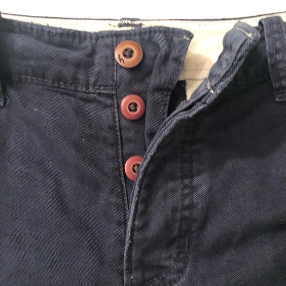 Hollister Mens Navy Flat Front Shorts Sz 31 EUC - Picture 2 of 4